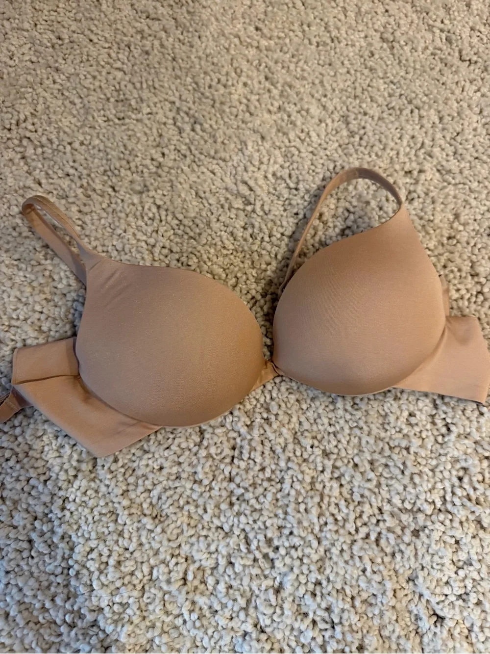 SKIMS Nude Tan Smooth Molded T-Shirt Bra - Picture 1 of 3